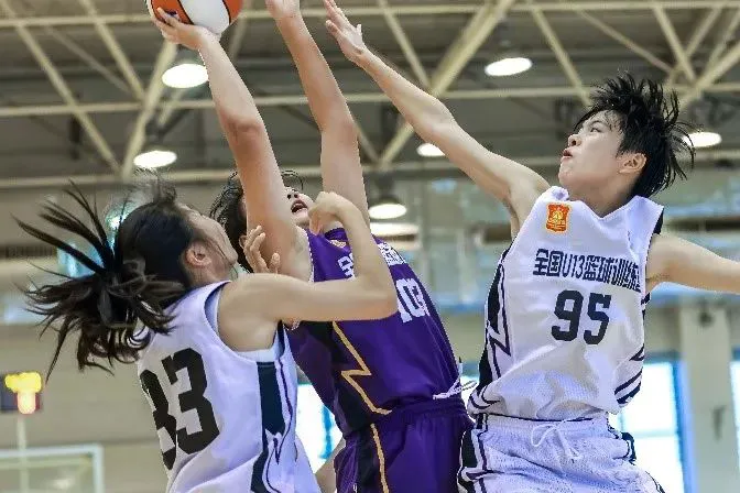 大学生球员如何应对季后赛压力_0